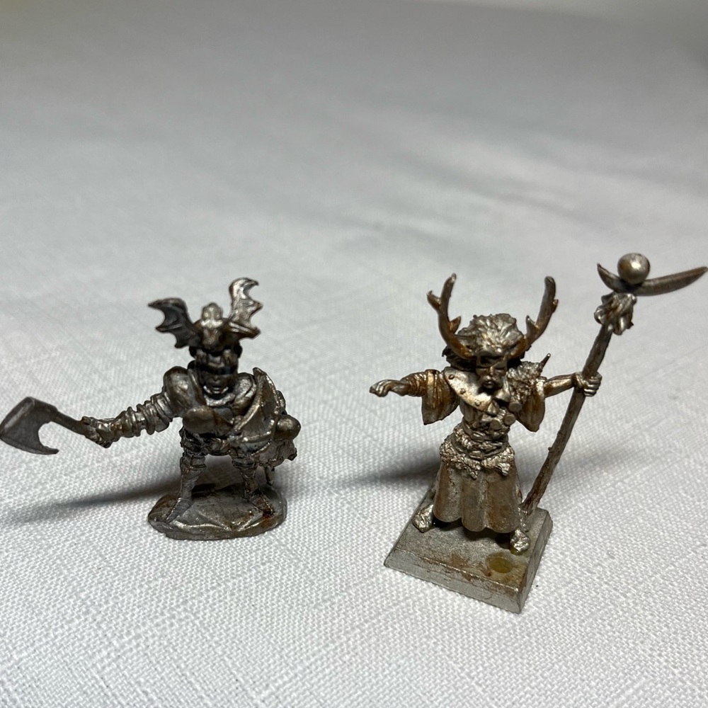Dragonborne Fighter & Barbarian Empire Dark Wizard pewter characters
Display
